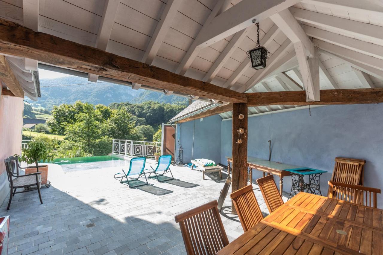 Maison Ainerak Gite A Sainte Engrace La Pierre Saint-Martin Exterior foto