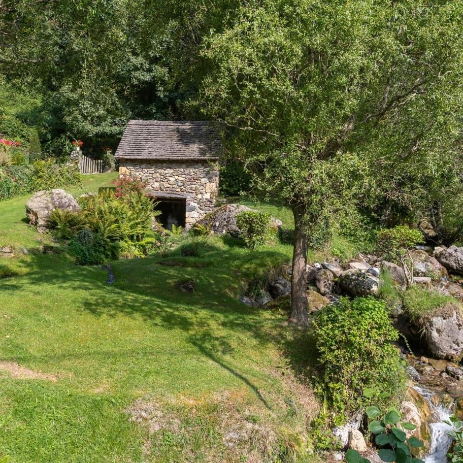 Maison Ainerak Gite A Sainte Engrace La Pierre Saint-Martin Exterior foto